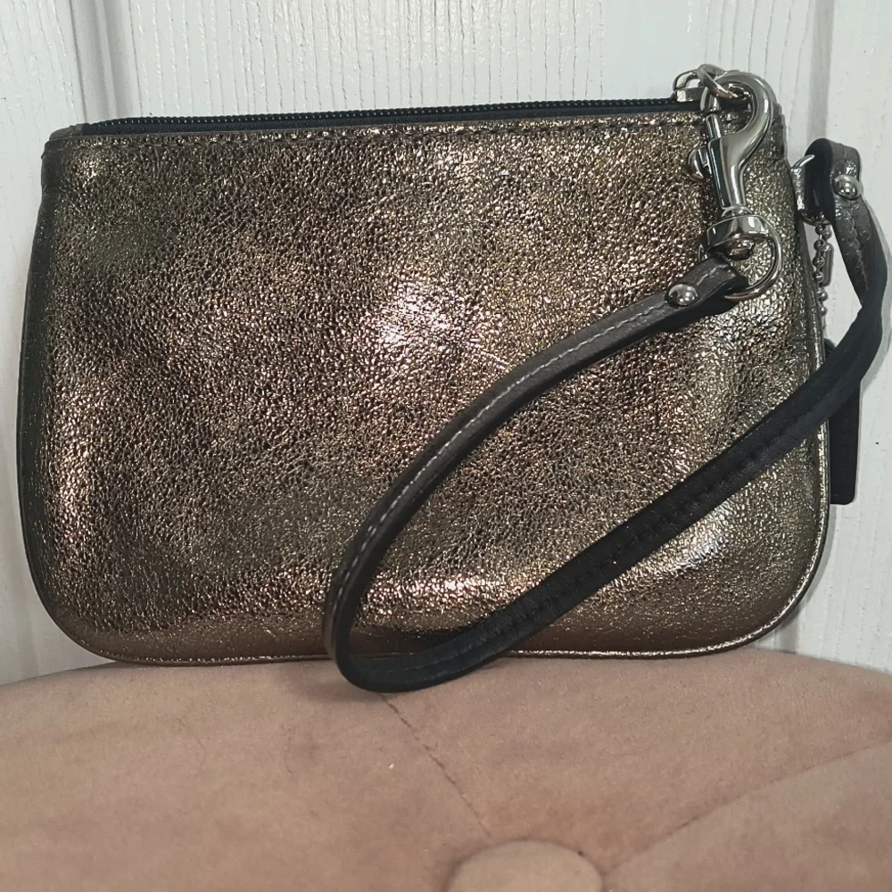 Coach Metallic Wristlet - Picture 4 of 4